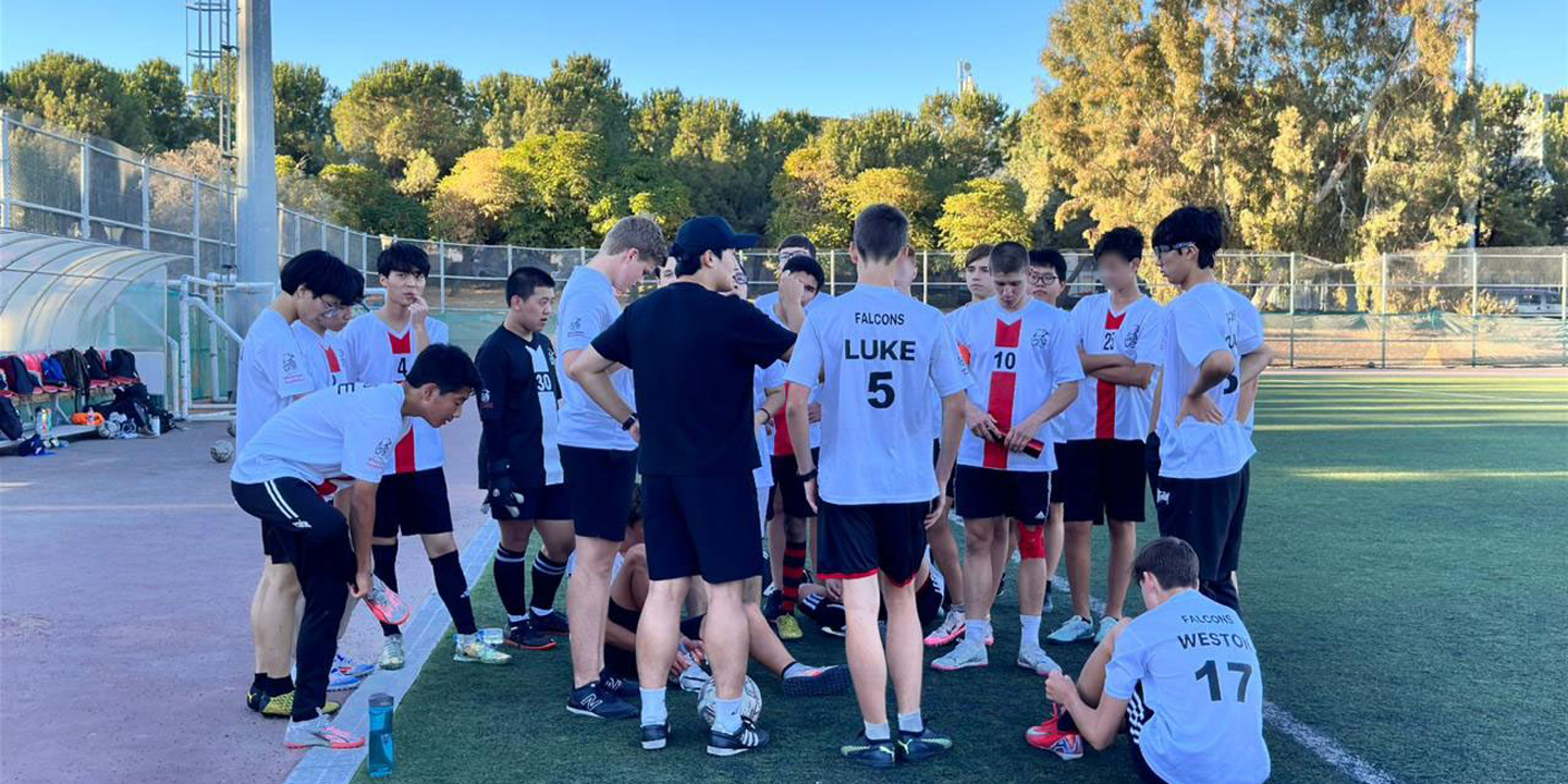 Service & Community Engagement 4